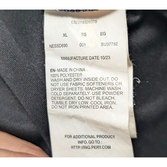 Nike Size XL Dri-Fit Swim Hydroguard Black Shirt Rash Guard UPF 40+  EUC - Picture 8 of 9